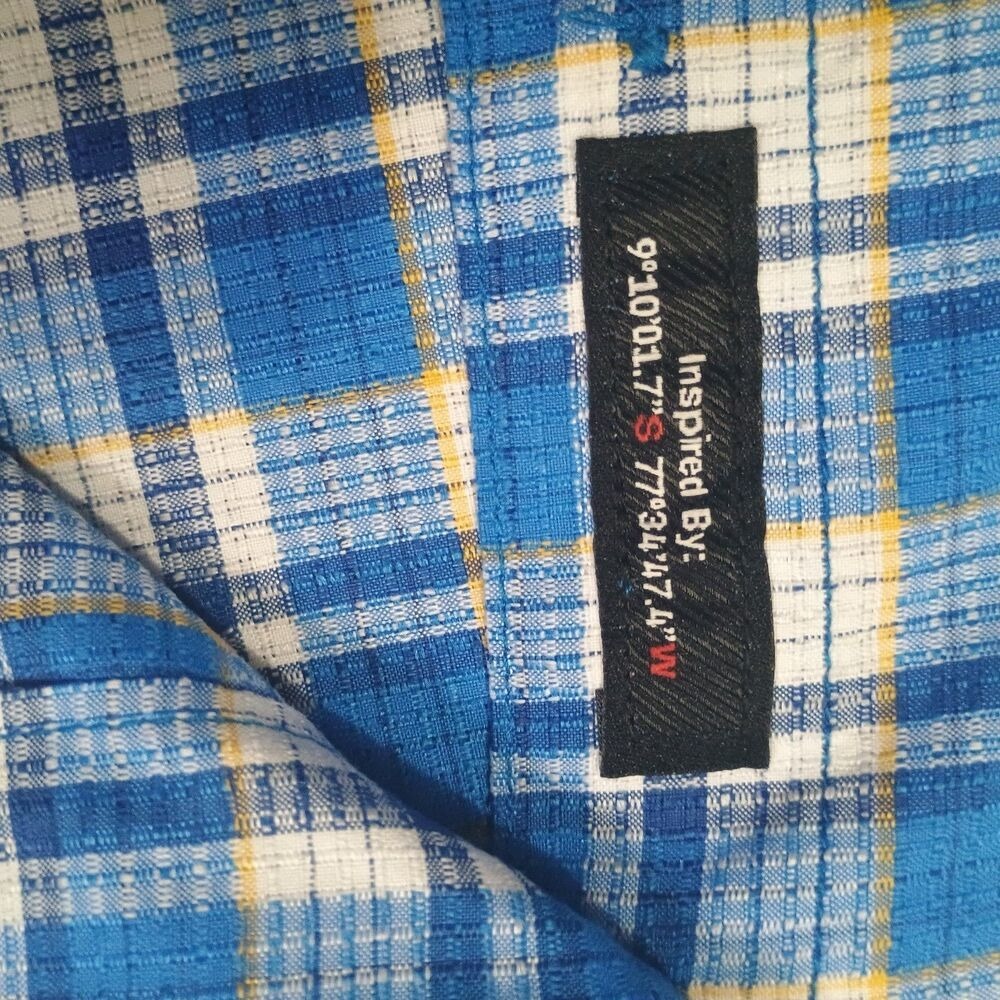 Marmot Mens Medium Short Sleeve ButtonDown Shirt Blue White Plaid Hiking Outdoor - Picture 10 of 10